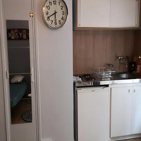 Apartman For 2 People Grenoble